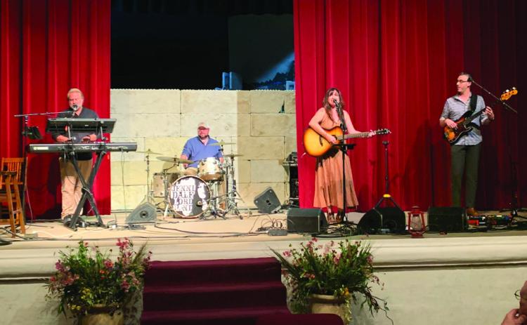 LIVE ENTERTAINMENT Jenni Dale Lord and the Jenni Dale Lord Band were the special guest entertainers for the Community Recovery Center’s annual roundup fundraiser at the Ragtown Gospel Theater, Saturday, Sept. 14. | ANNA GIBSON PHOTO