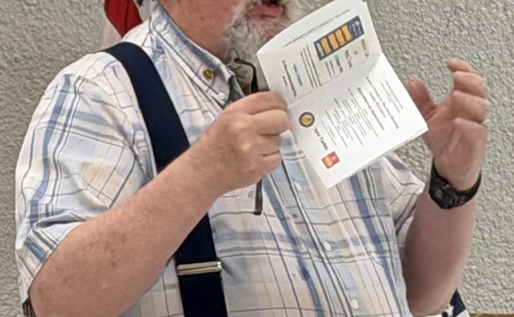 ROTARY FELLOWSHIP Post Rotarian Lynn Simpson shared announcements with fellow members during the club’s Tuesday, Aug. 11, meeting at the Post Community Center, where Post Rotary meets weekly for lunch and a program. | STEPHANIE ALLEN