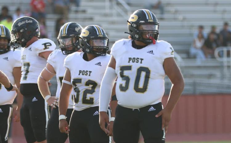 Defense line Gabe Perez, Cooper Osborn, MasonWright, Alejandro Rodrigues and Bryan Saucedo make up the OL/DL. That’s 1,165 pounds of muscle and attitude coming at you. We’re cheering you all on to victory. ABIGAIL RODRIGUEZ PHOTO
