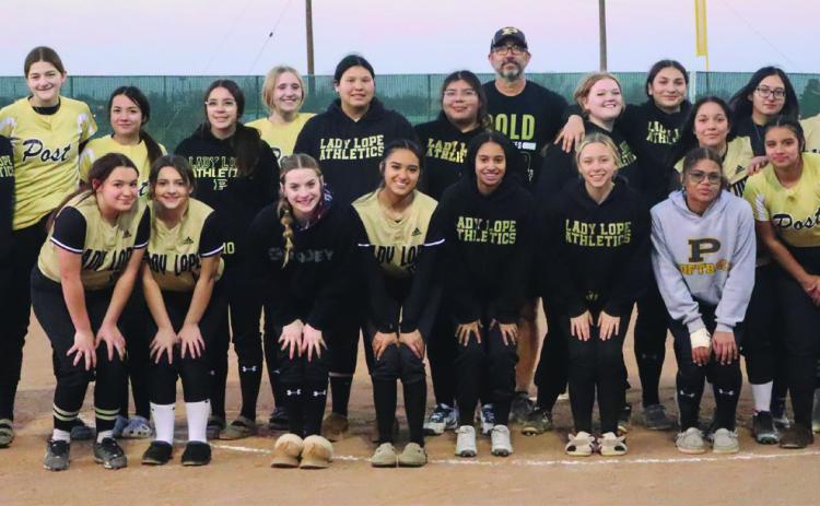 Bold Gold begin baseball season